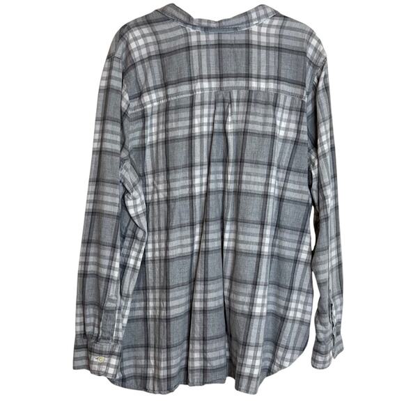 Old Navy Womens Button Up Shirt XXL Gray White Plaid Lightweight Flannel - Picture 3 of 5